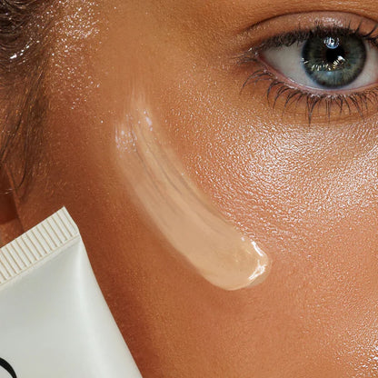 SPF 50 NATURAL TINTED MOISTURISER - LIGHT