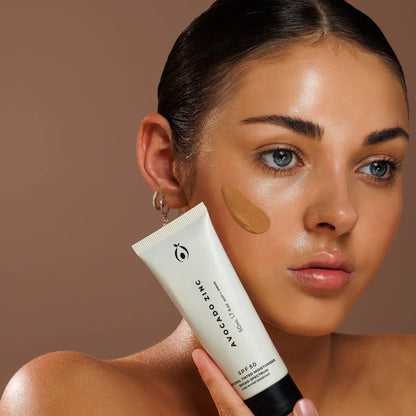 SPF 50 NATURAL TINTED MOISTURISER - MEDIUM/DARK