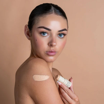 SPF 50 NATURAL CONCEALER - LIGHT/MEDIUM